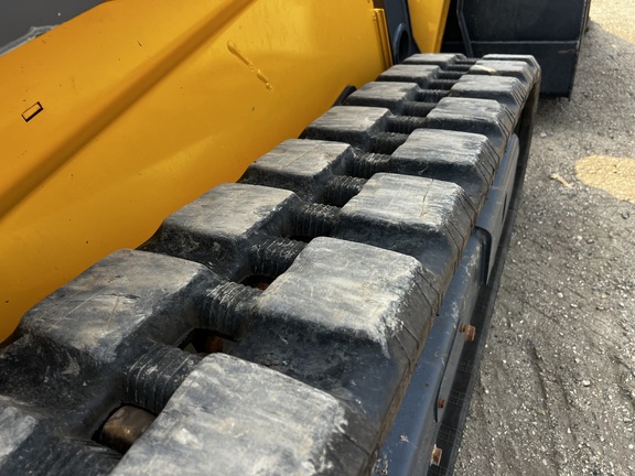 2023 John Deere 325G - Photo10