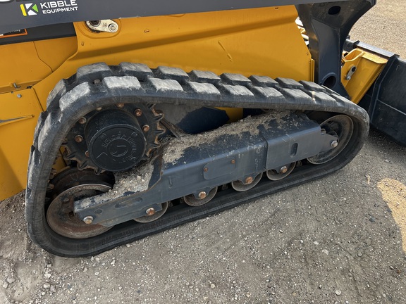 2023 John Deere 325G - Photo11