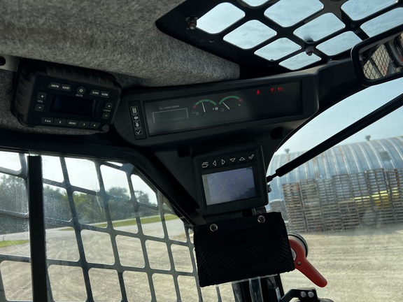 2023 John Deere 325G - Photo25