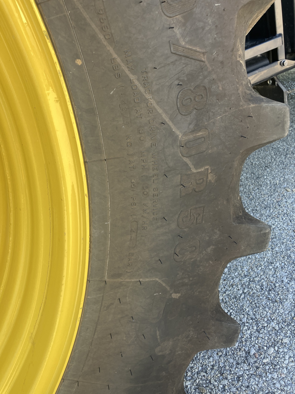 2024 John Deere 8R 370 Image 11