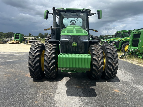 2021 John Deere 8R 340 Photo 2