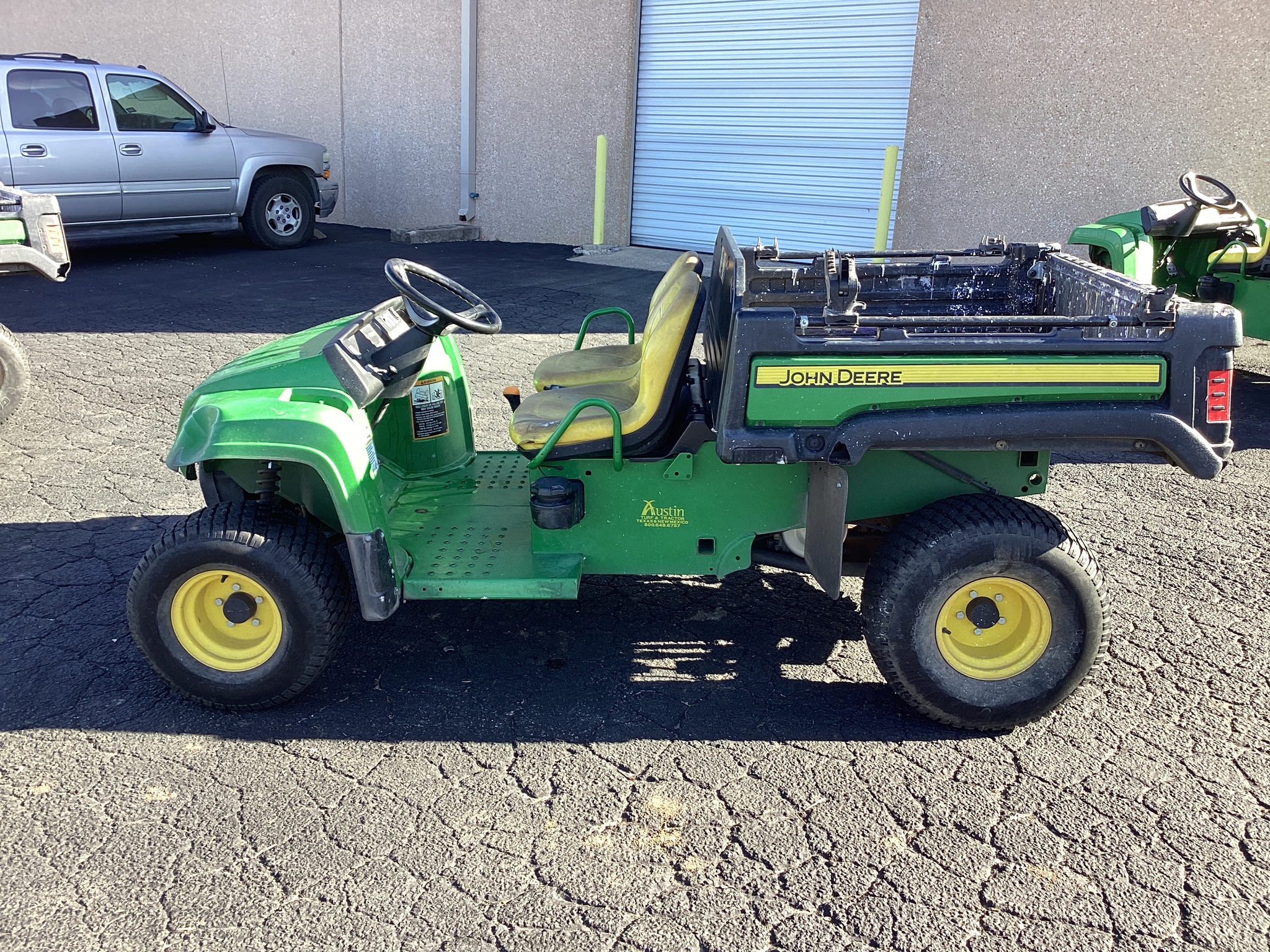 2020 John Deere TX 4X2 Image 1