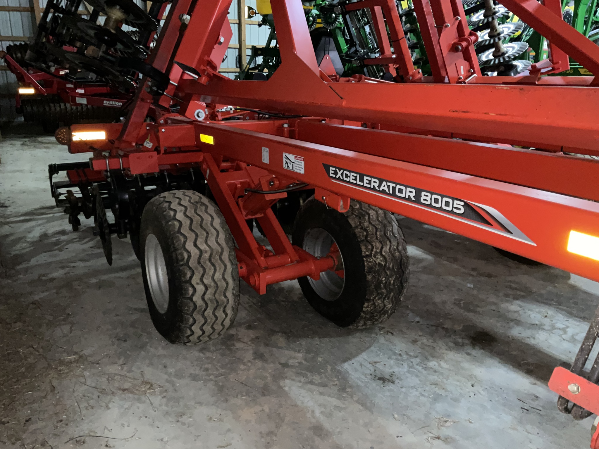 2018 Kuhn 8005-30 Image 5