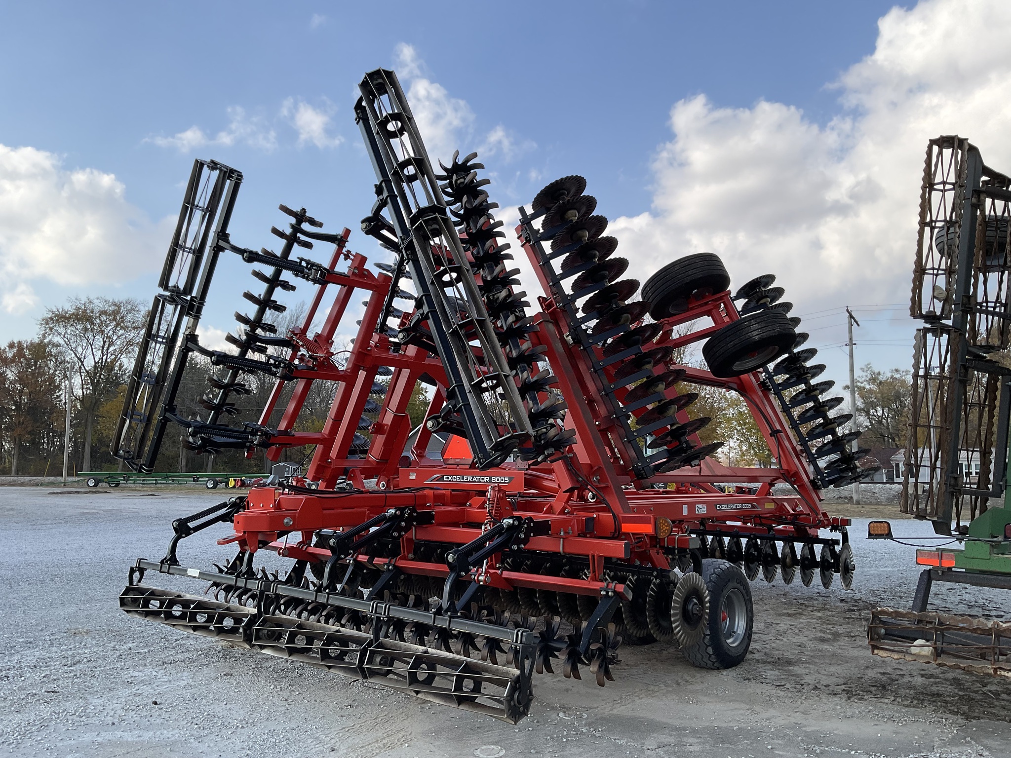 2018 Kuhn 8005-30 Image 2