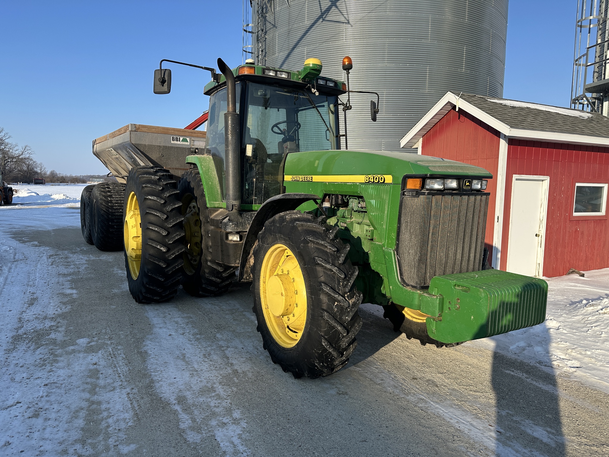 1996 John Deere 8400 Image 1