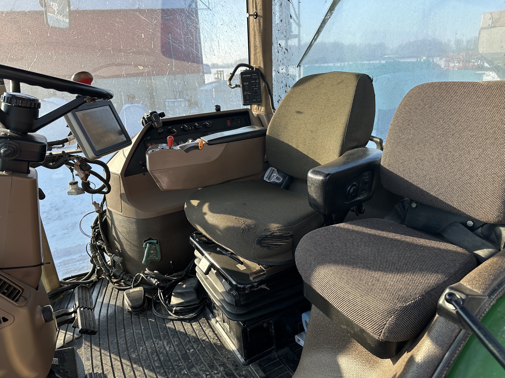 1996 John Deere 8400 Image 19