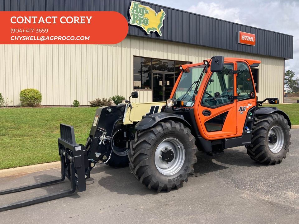 2025 JLG 925 Image 1