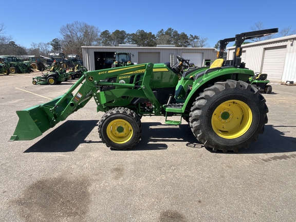 2023 John Deere 4044M Photo 4