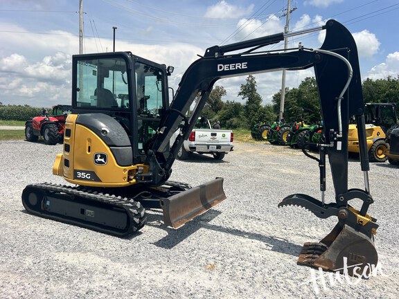 Photo of 2022 John Deere 35G