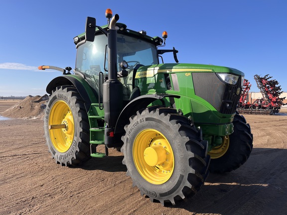  John Deere 6R 175