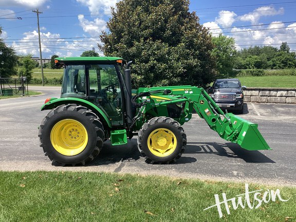 Photo of 2024 John Deere 5067E