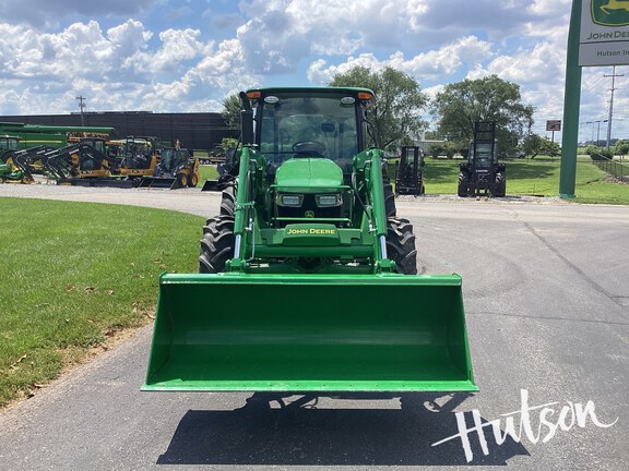 Photo of 2024 John Deere 5067E