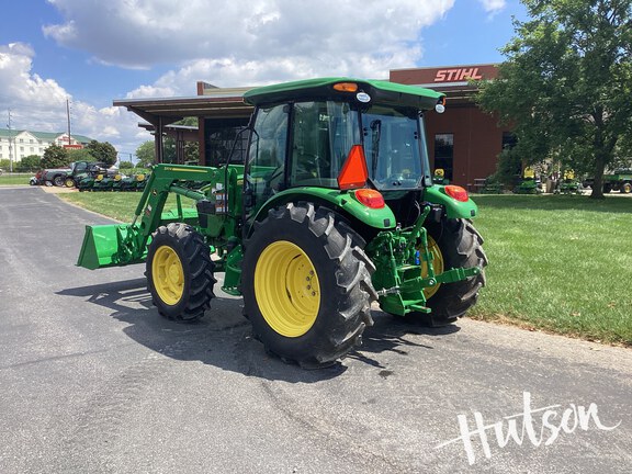 Photo of 2024 John Deere 5067E