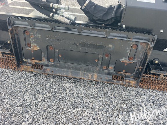 Photo of 2024 John Deere MK76