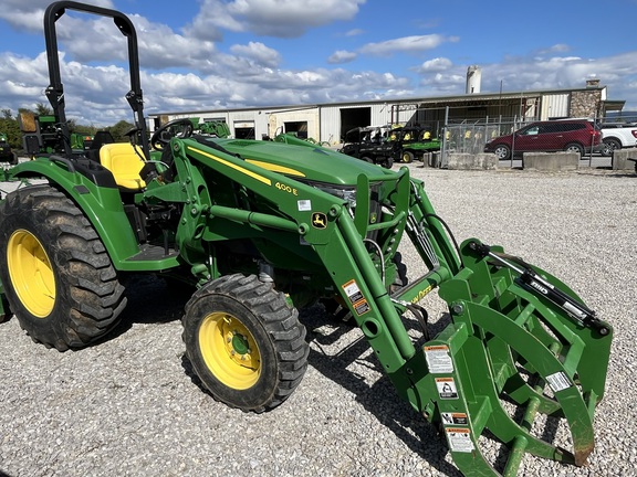 2021 John Deere 4052M
