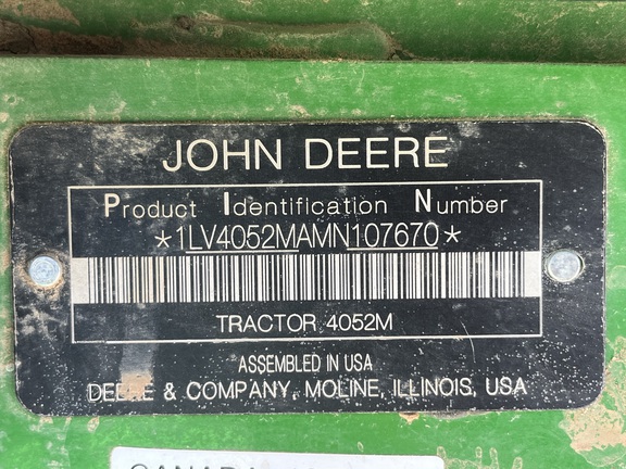 2021 John Deere 4052M