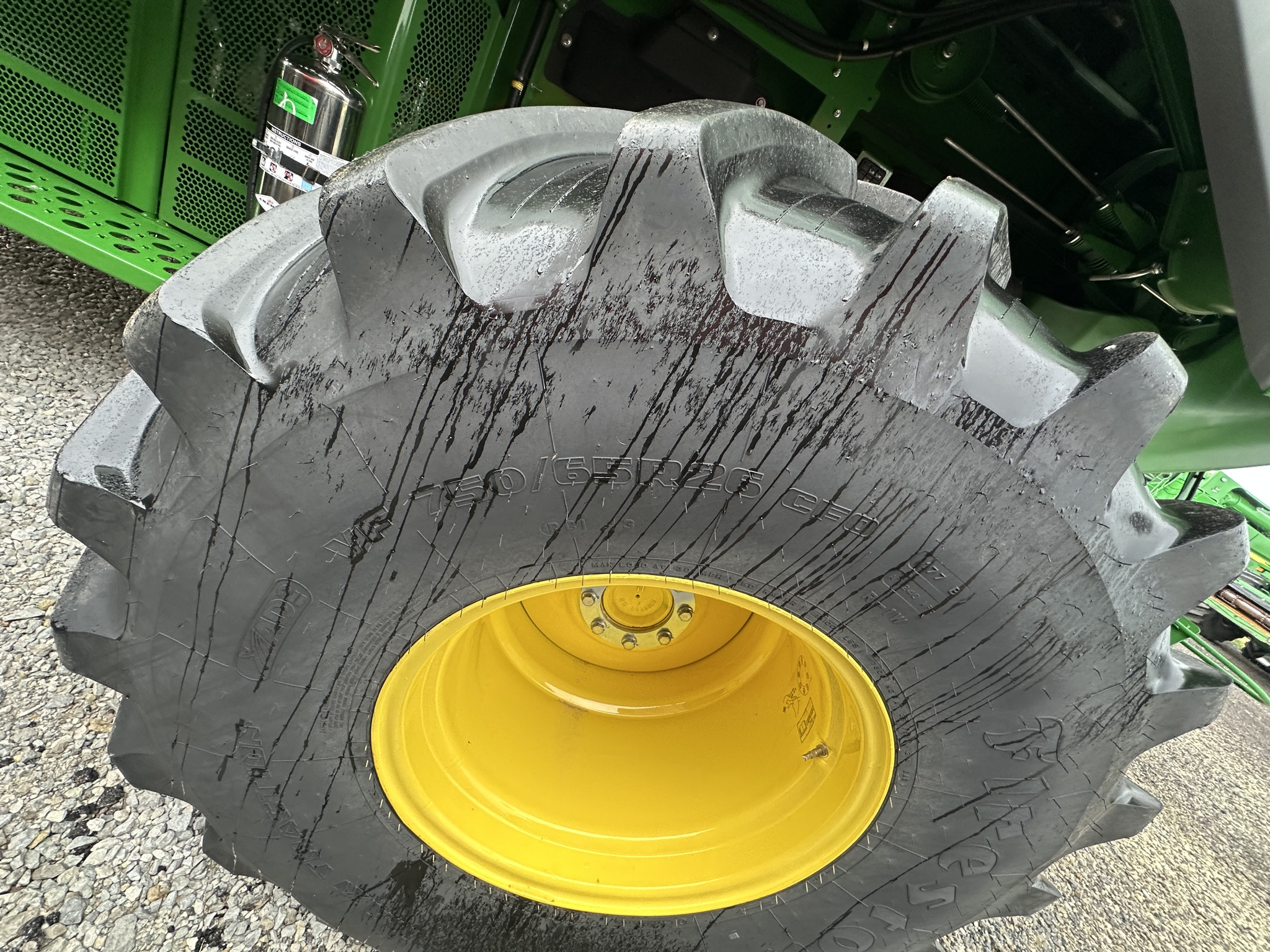 2025 John Deere S7 700 Image 11