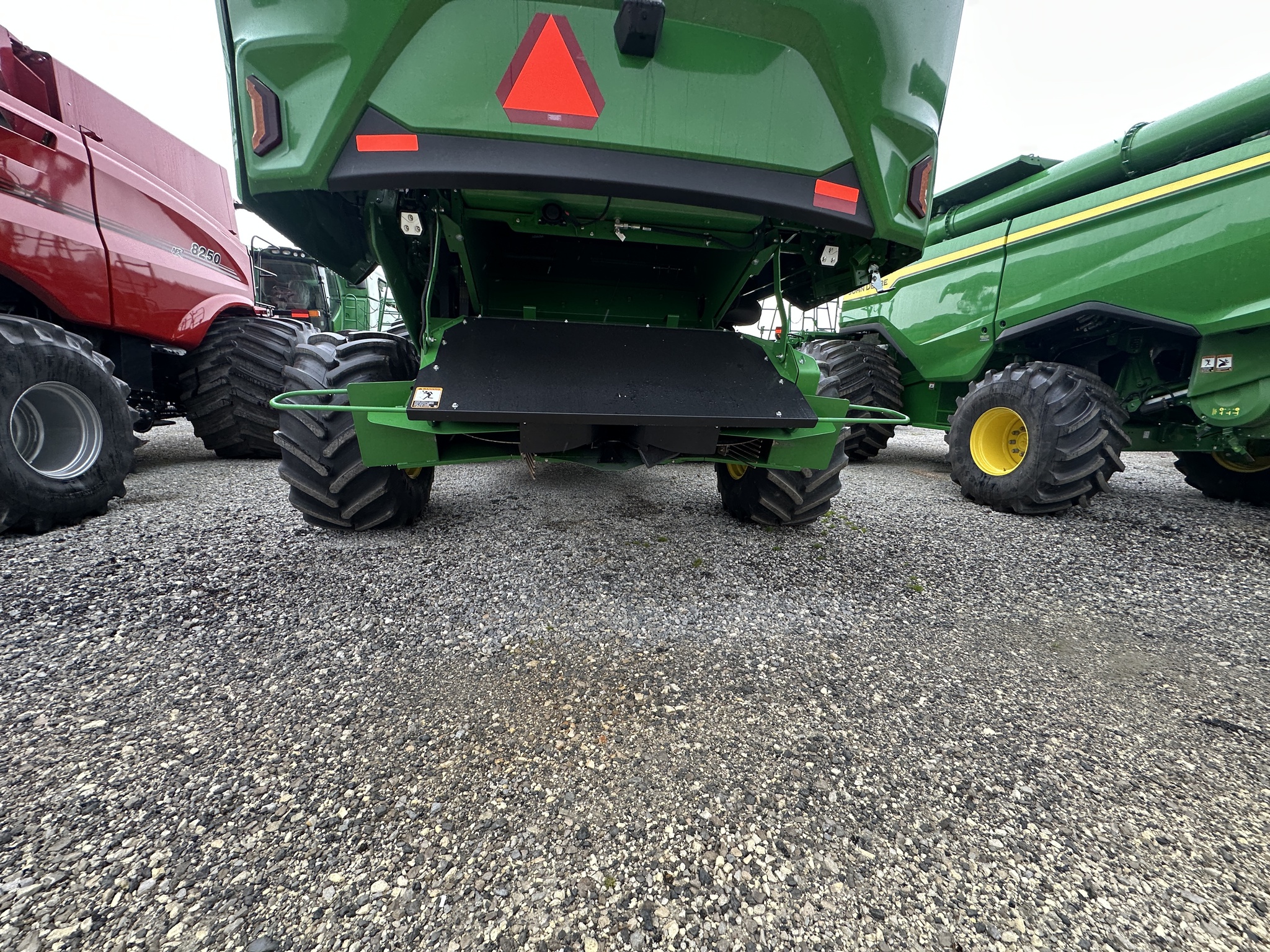 2025 John Deere S7 700 Image 13
