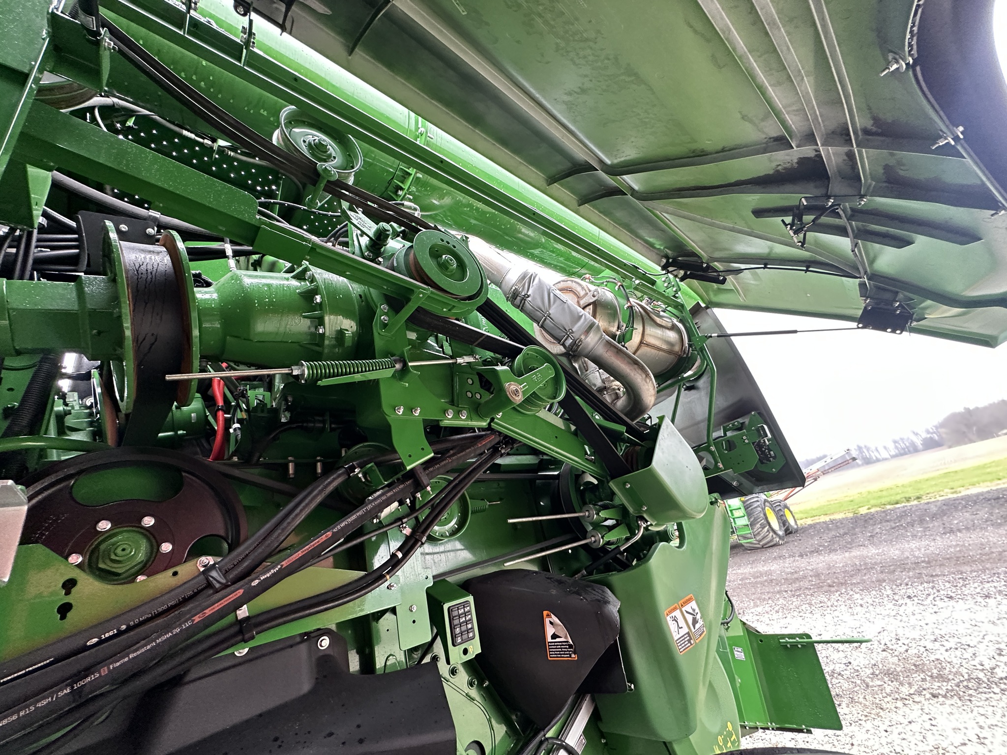 2025 John Deere S7 700 Image 19