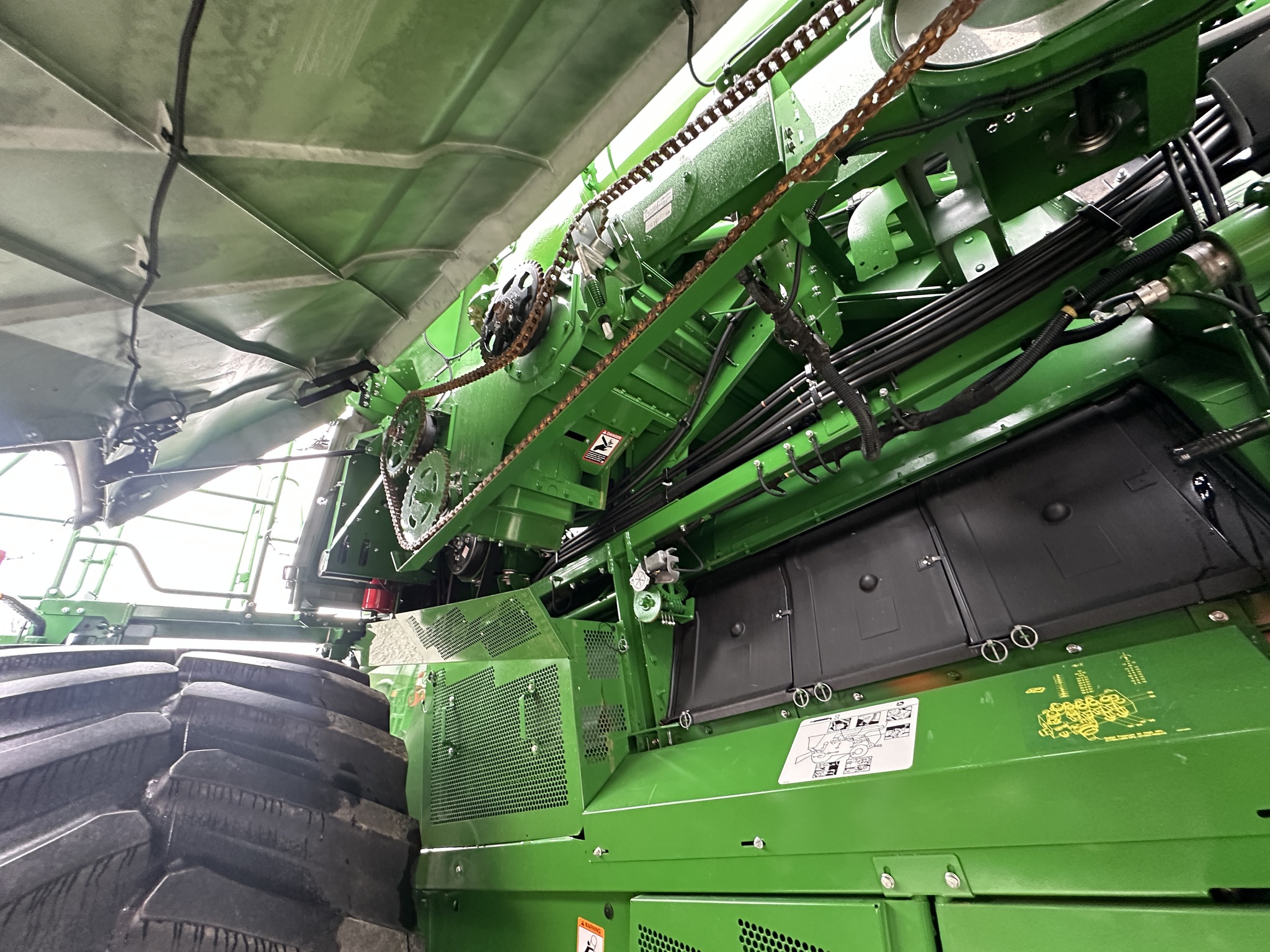 2025 John Deere S7 700 Image 22
