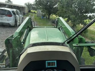 2014 John Deere 5100E Image 12