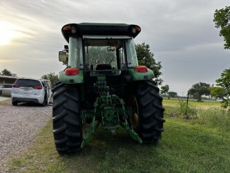 2014 John Deere 5100E Image 8