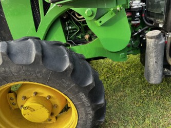 2014 John Deere 5100E Image 33