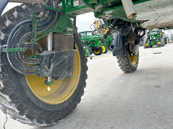 2025 John-Deere 412R