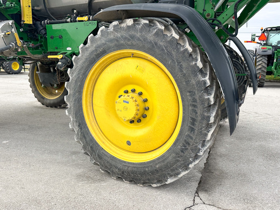 2025 John-Deere 412R