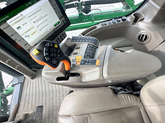 2025 John-Deere 412R