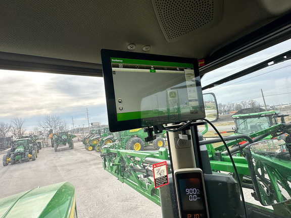 2025 John-Deere 412R