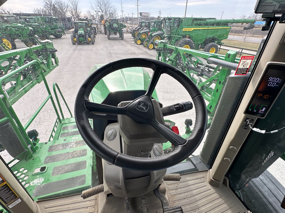 2025 John-Deere 412R