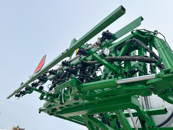 2025 John-Deere 412R