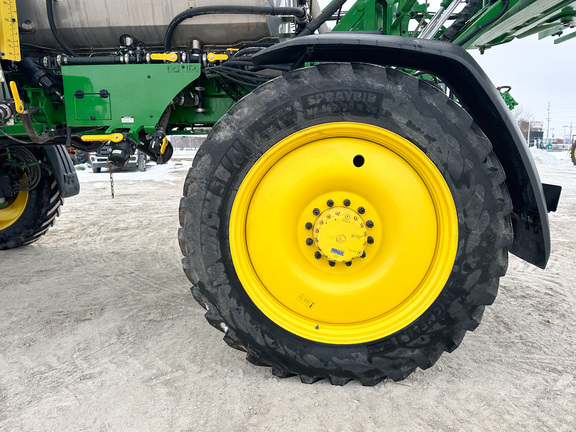 2025 John-Deere 412R