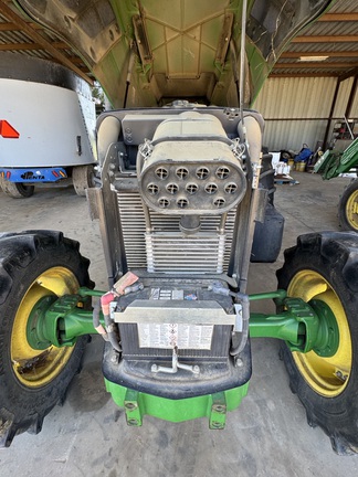 2016 John Deere 5100E