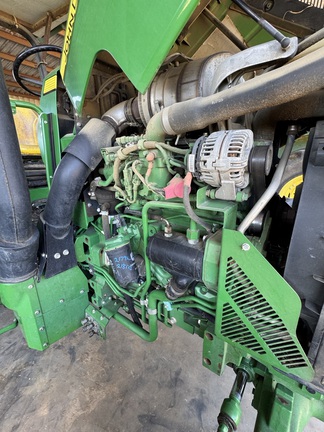 2016 John Deere 5100E
