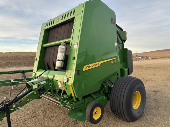 2025 John Deere 561M (3rd thumbnail)