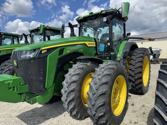  John Deere 8R 410
