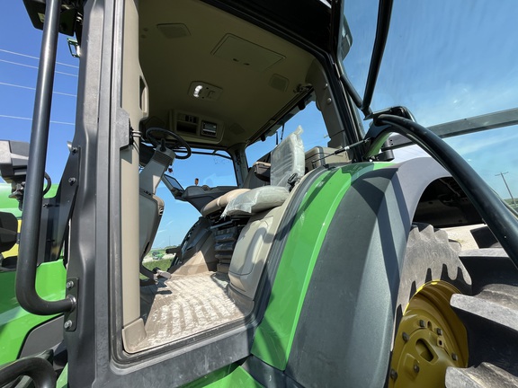 2023 John Deere 8R 410 - Photo35