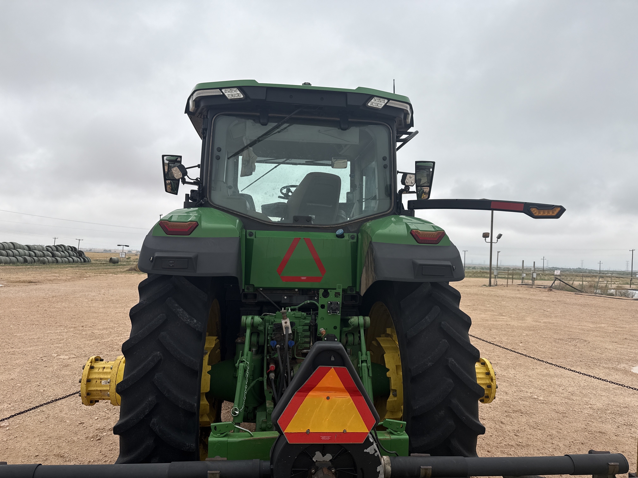 2020 John Deere 8R 230 Image 8