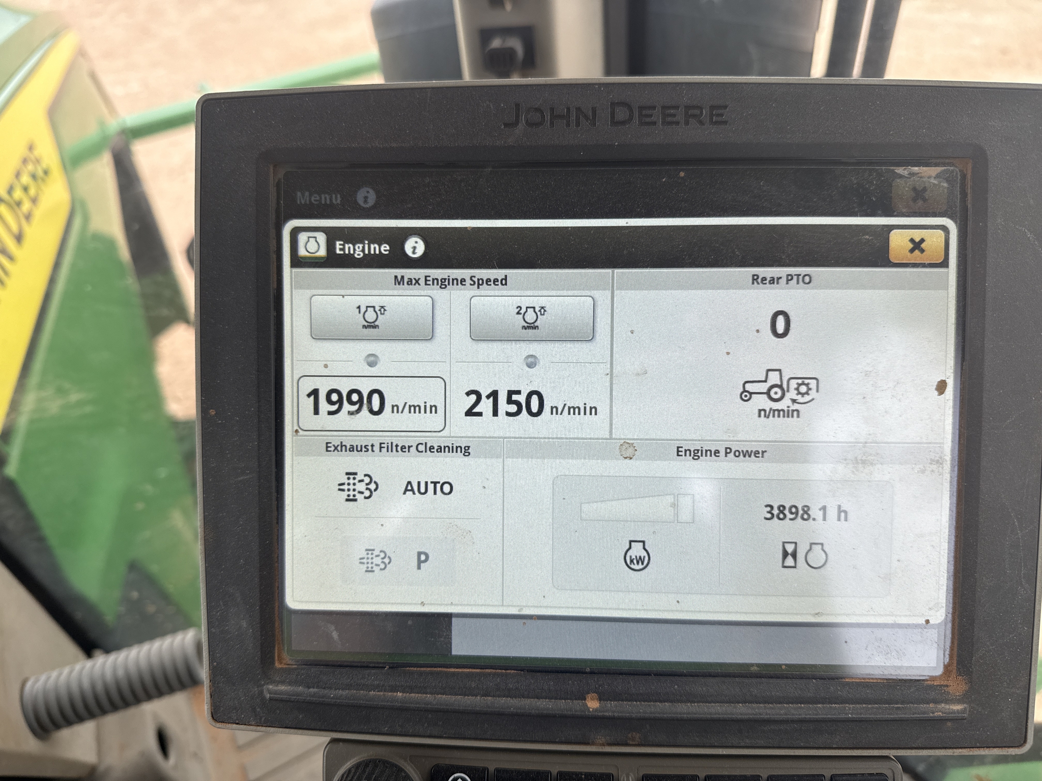 2020 John Deere 8R 230 Image 10