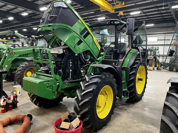 2025 John Deere 6R 175 - Photo5