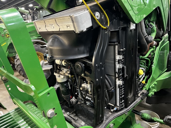 2025 John Deere 6R 175 - Photo16