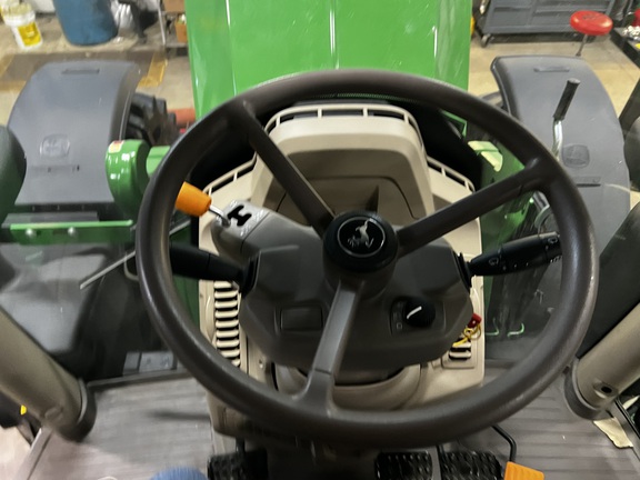 2025 John Deere 6R 175 - Photo22
