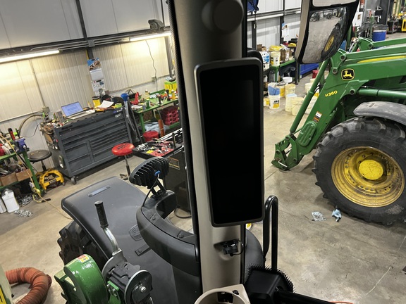 2025 John Deere 6R 175 - Photo23