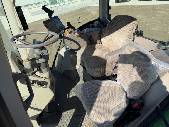 2025 John Deere 6R 175 - Photo28