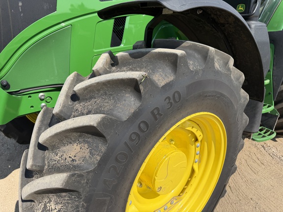 2025 John Deere 6R 175 - Photo10
