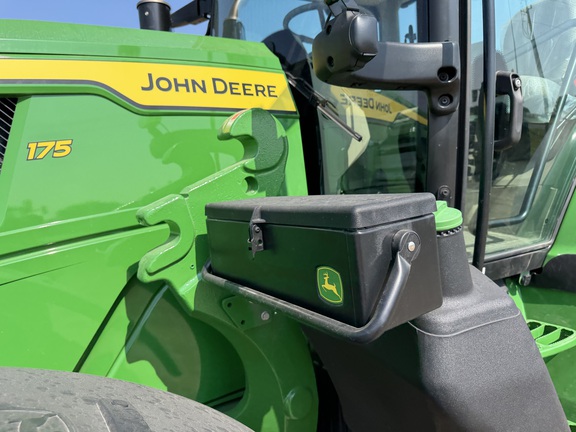 2025 John Deere 6R 175 - Photo20
