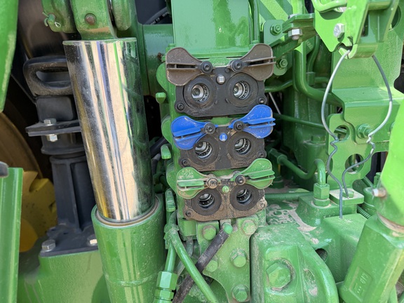 2025 John Deere 6R 175 - Photo25