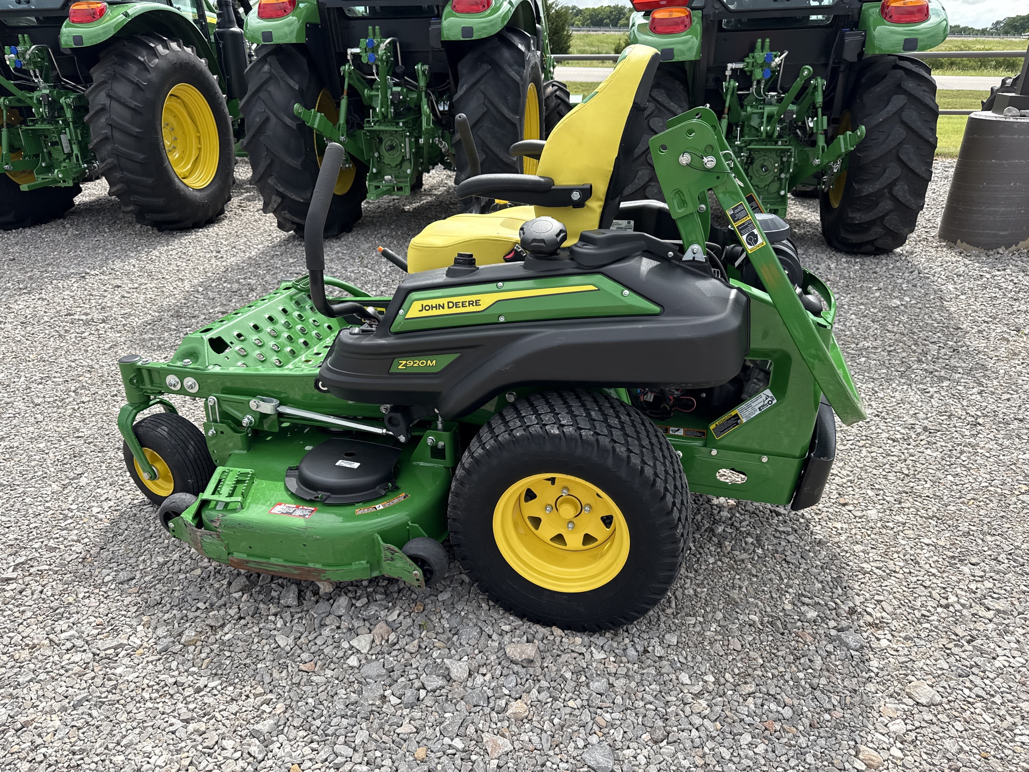 2024 John Deere Z920M Image 4